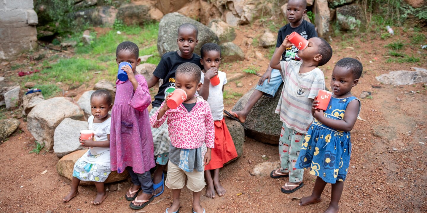 School feeding for afiniki