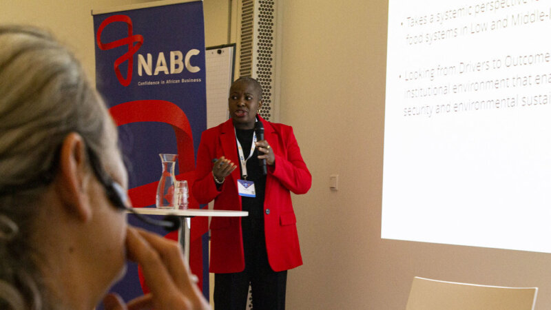 VIV session: presentation of circular business cases for poultry in West-Africa