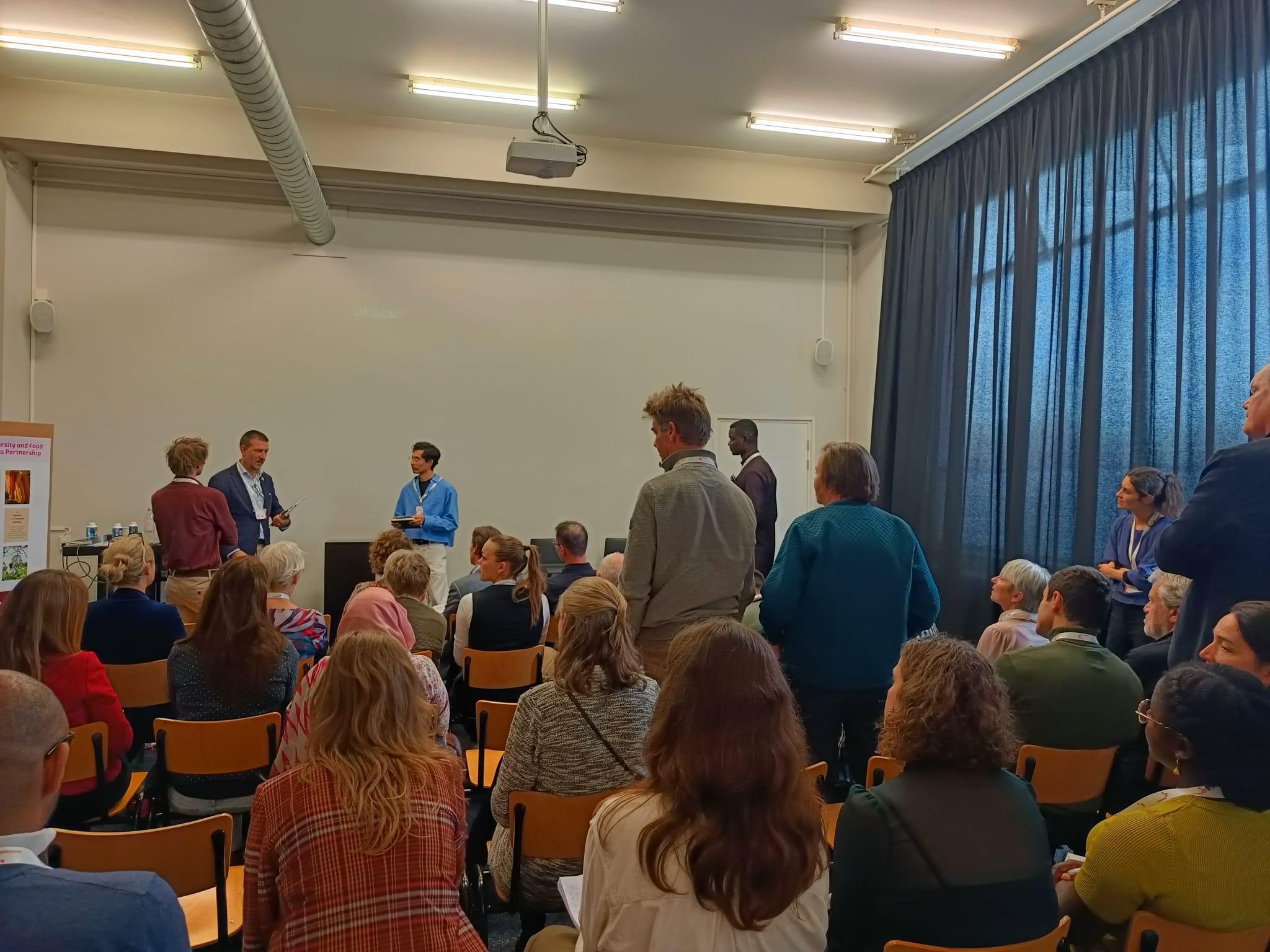 PHOTO 2025 10 16 21 01 24